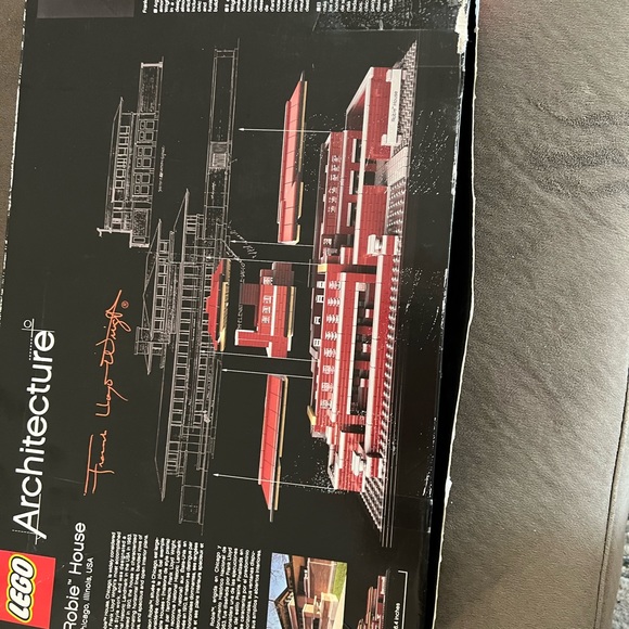 Lego Architecture Robie House 21010 - Picture 3 of 6